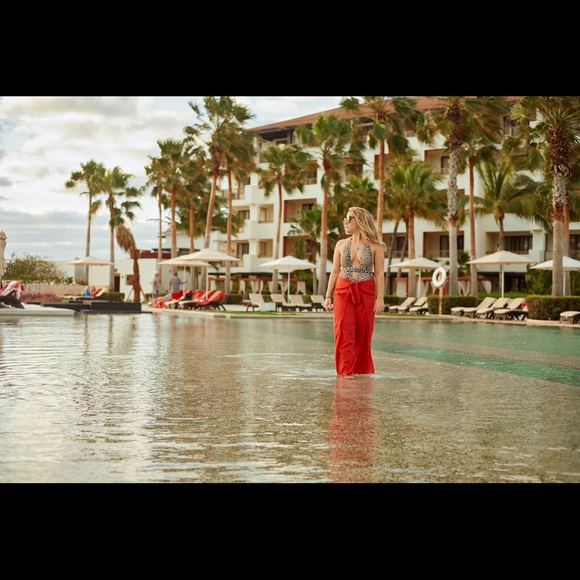 Meet your Posher, Kristin - Picture 5 of 6